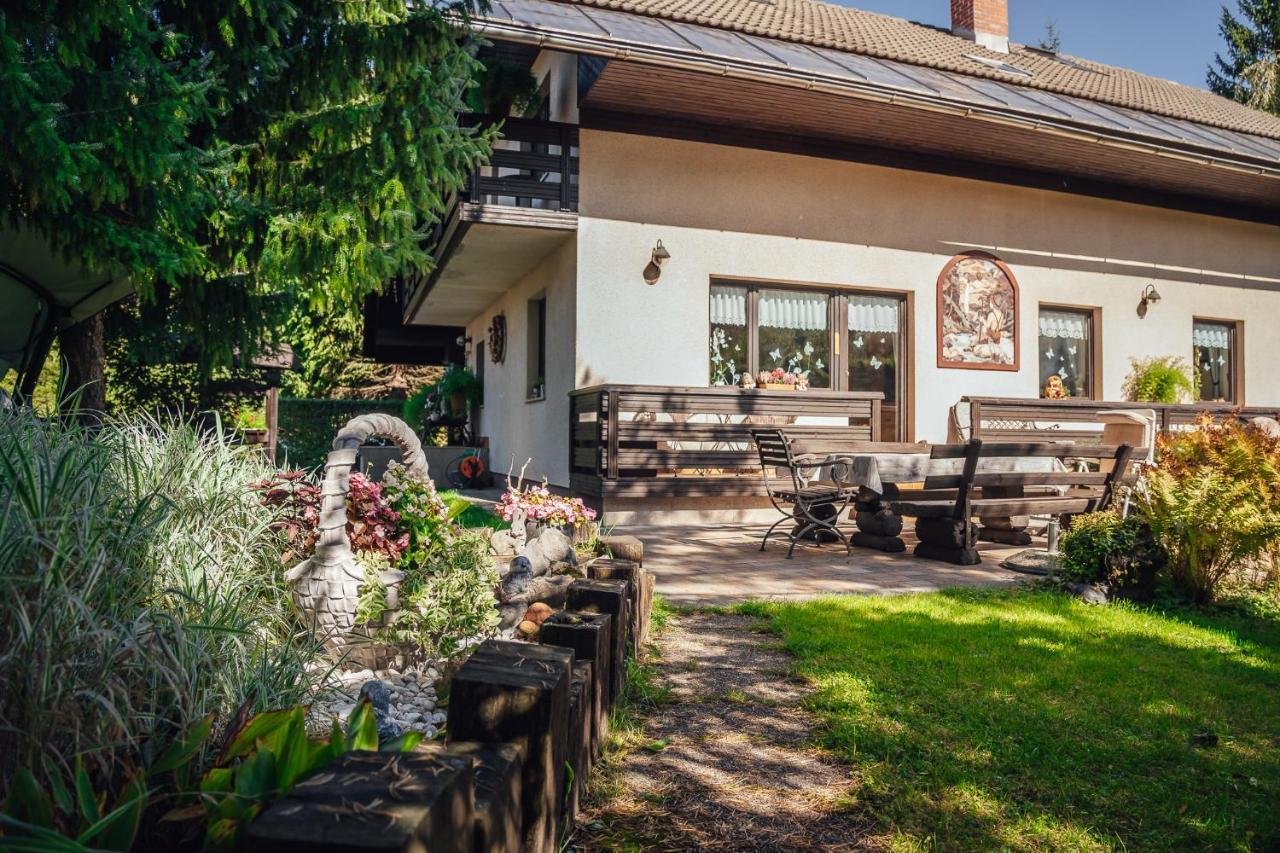 Apartma Borovc Mojstrana Buitenkant foto